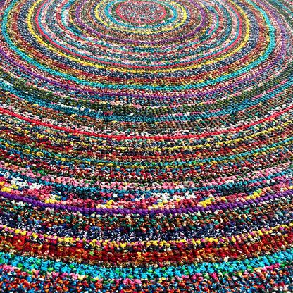 Handwoven Rug Multi-Color/Red
